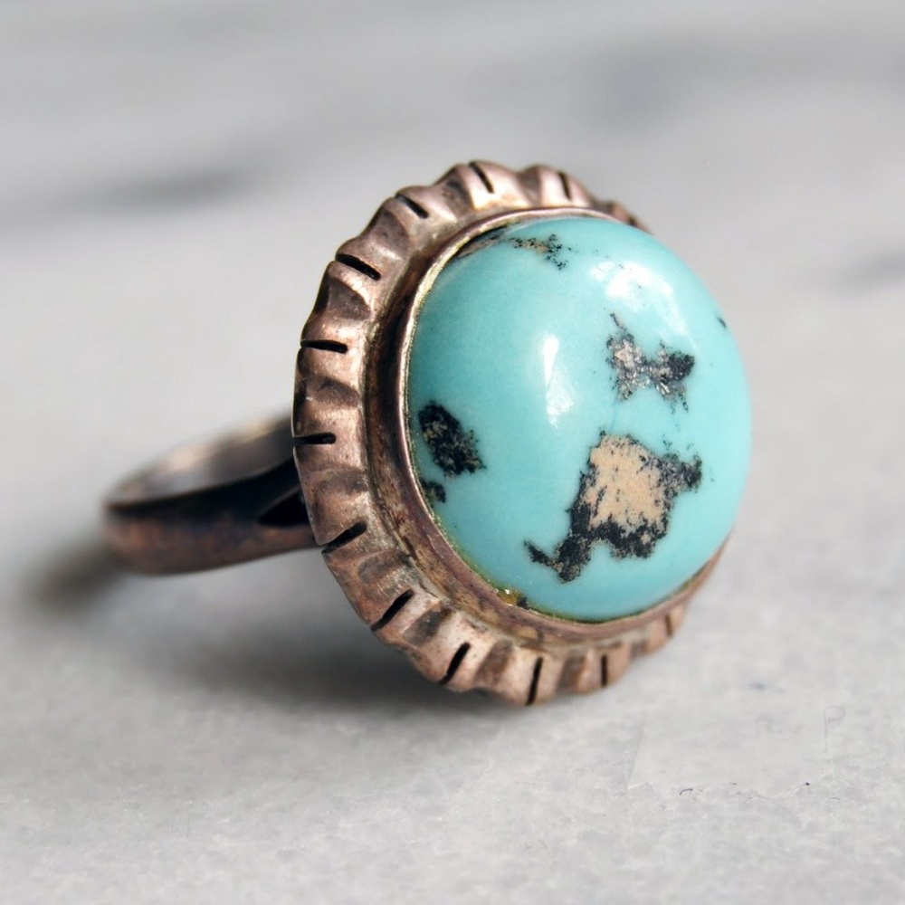 Vintage Sterling Silver Turquoise Ring (Size 6.5)